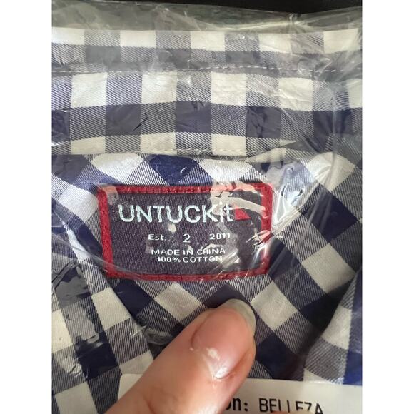 NWT UNTUCKit Women's Belleza Button Up Long Sleeve Blue Gingham Shirt Size 2 - Picture 10 of 12